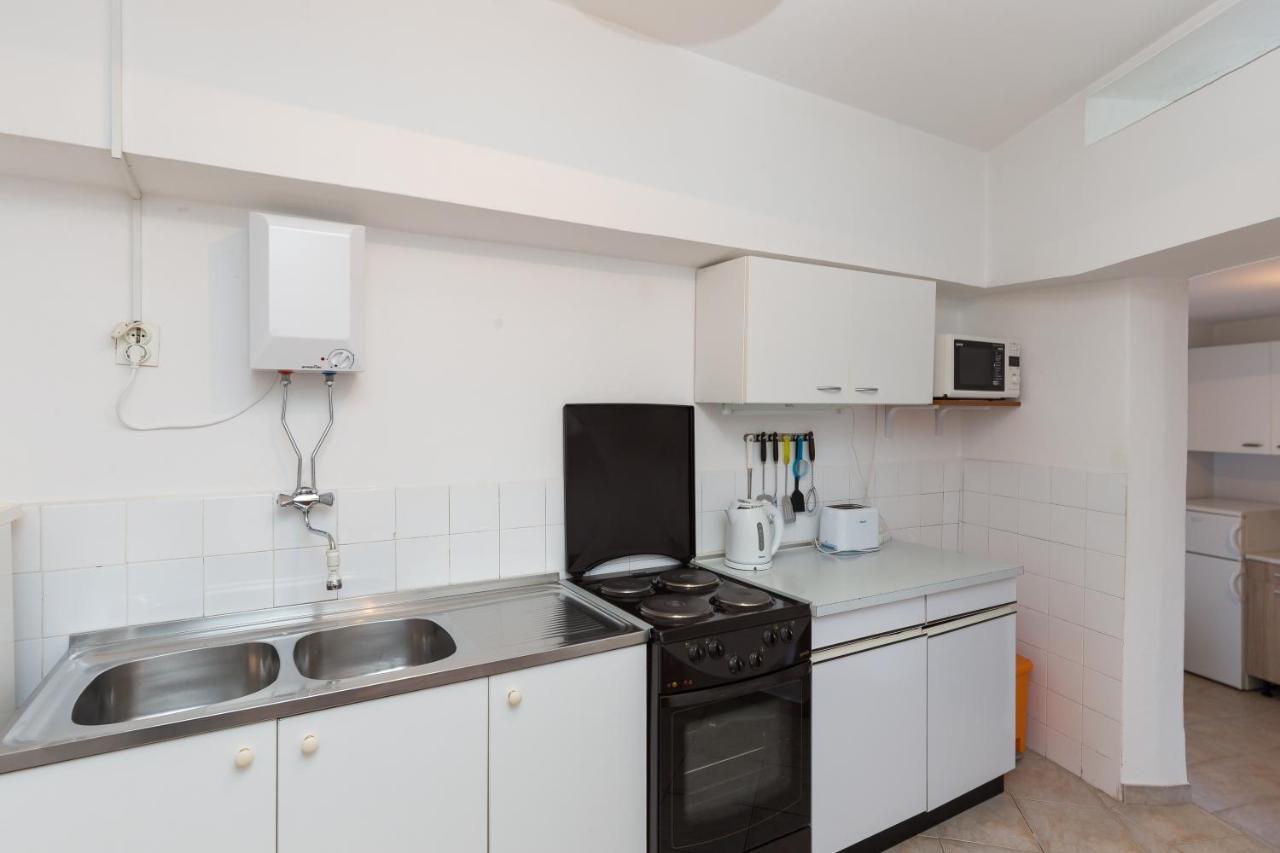 Apartments Miskovic Donje Celo Rom bilde
