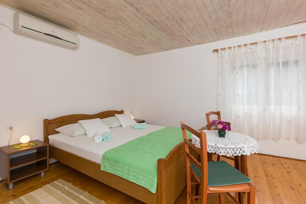 Apartments Miskovic Donje Celo Rom bilde